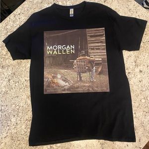 Morgan Wallen official concert shirt. Large